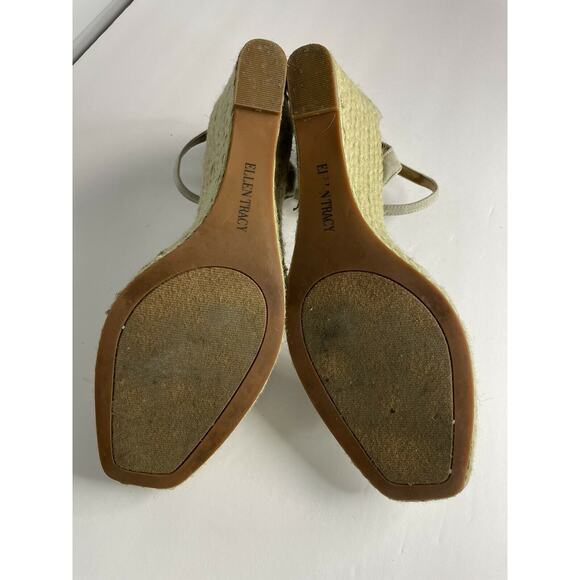 Ellen Tracy Women's Biscayne Ankle Strap Wedge Sandals Beige Size 10 M - Picture 3 of 7